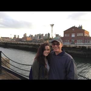 Meet your Posher, Caitlin